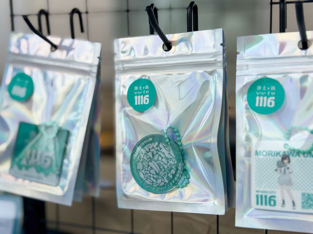 丸キーホルダー（宮古市名物イラスト）販売風景